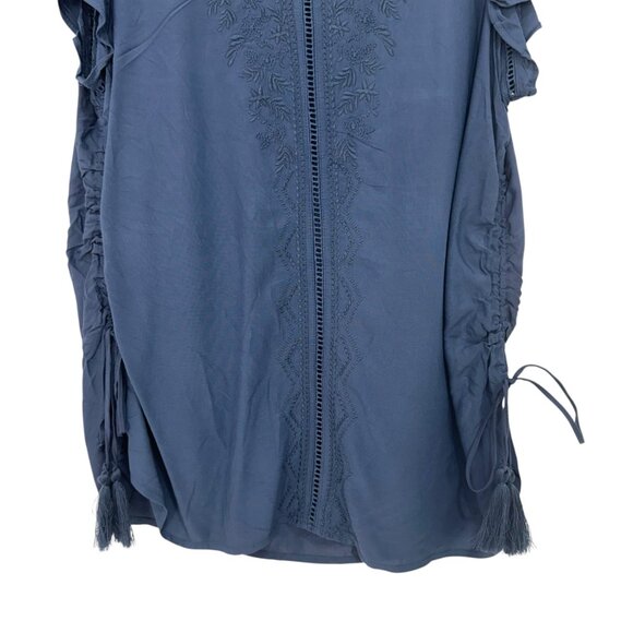Time And Tru Womens Dusty Blue Embroidered Flutter Sleeve Top Size M 100% Rayon - Picture 9 of 10